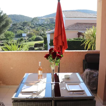 Apartment T2 Climatise Wifi Piscines Parking