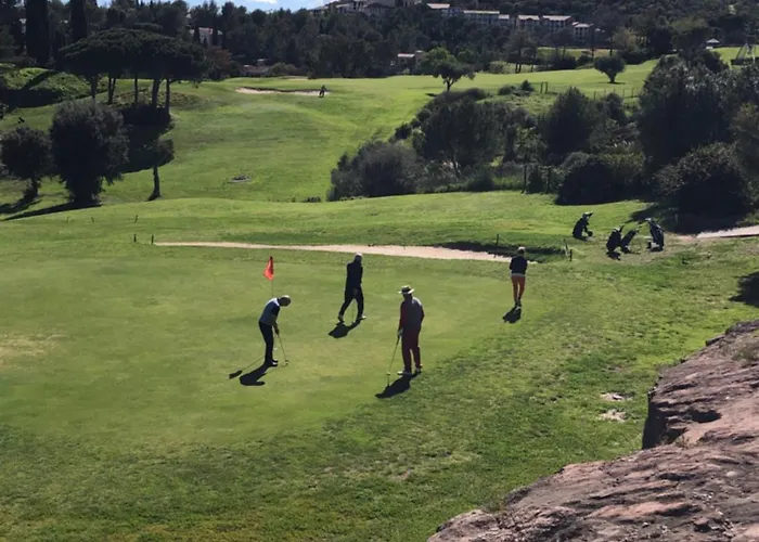 T2 Climatise Wifi Piscines Parking Saint-Raphaël